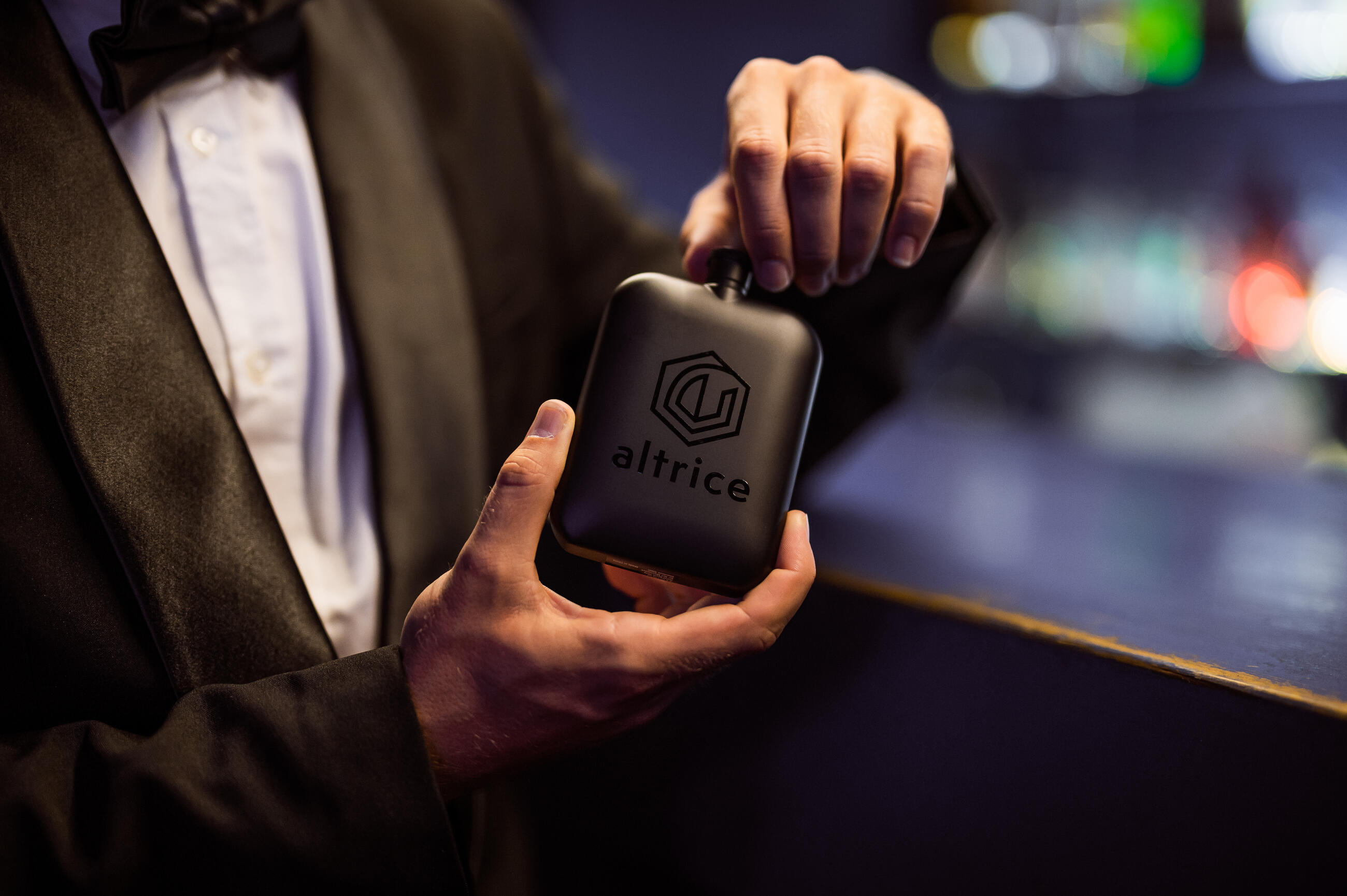 Luxe Flask™ Signature Collection