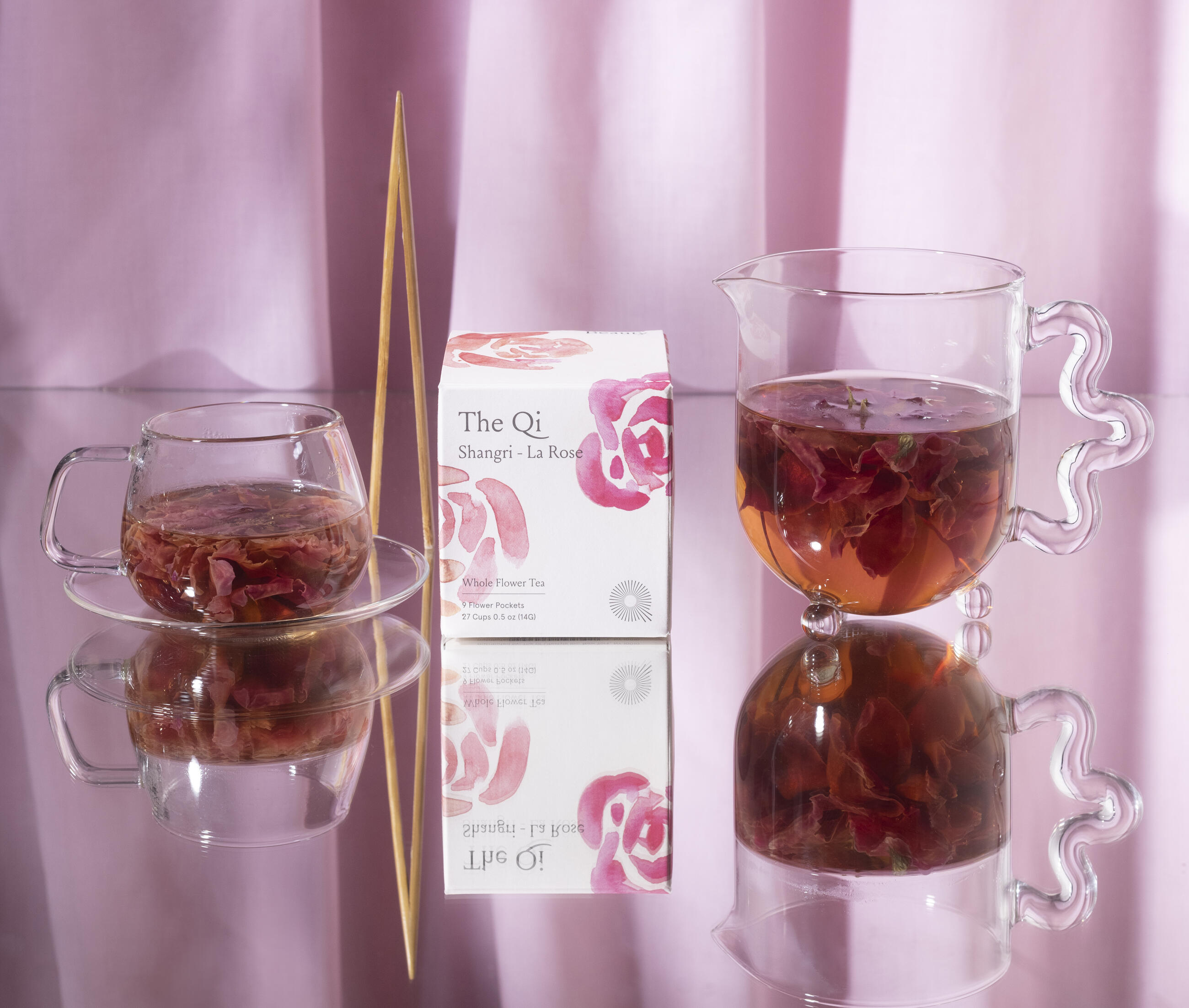The Qi Whole Flower Tea and Tea Pot