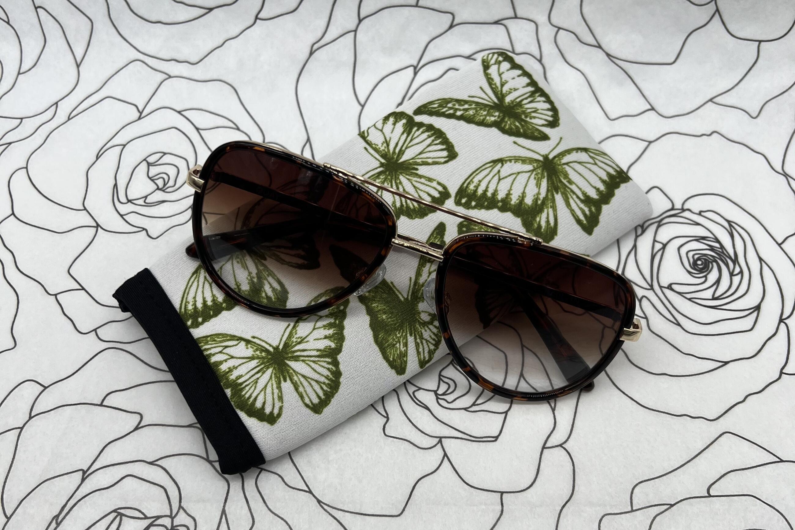 QUAY All In Sunglasses