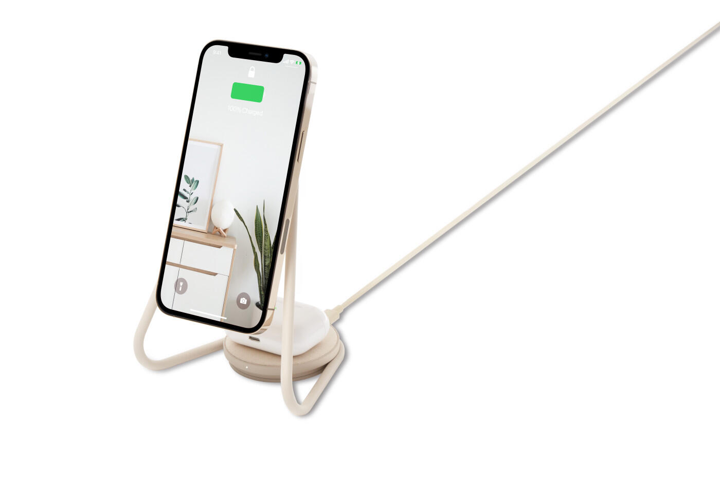 Courant Mag2 Iphone Holder and Wireless Airpod Charger