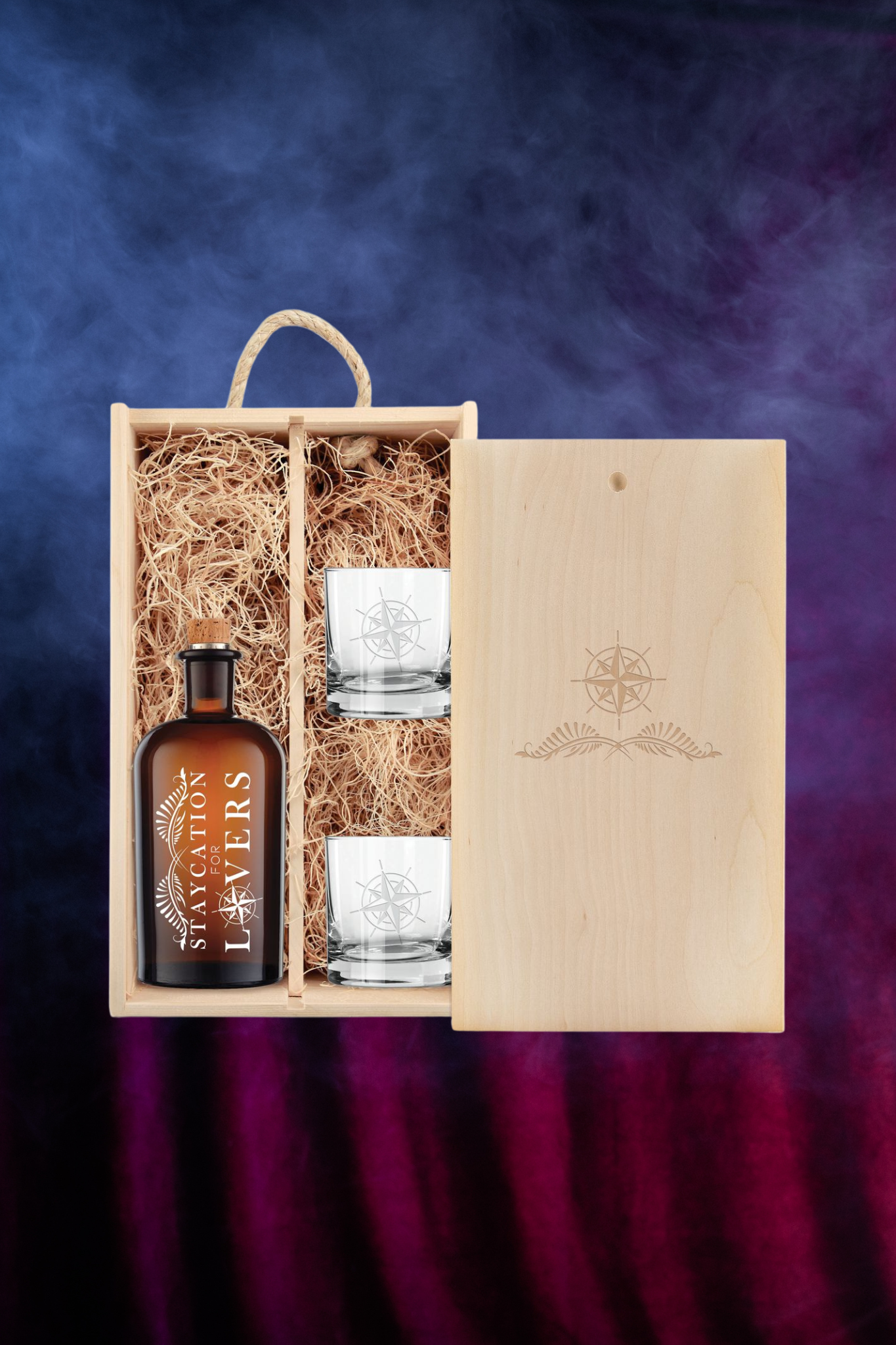 Hand-Etched Liquor Bottle With 2 Glasses