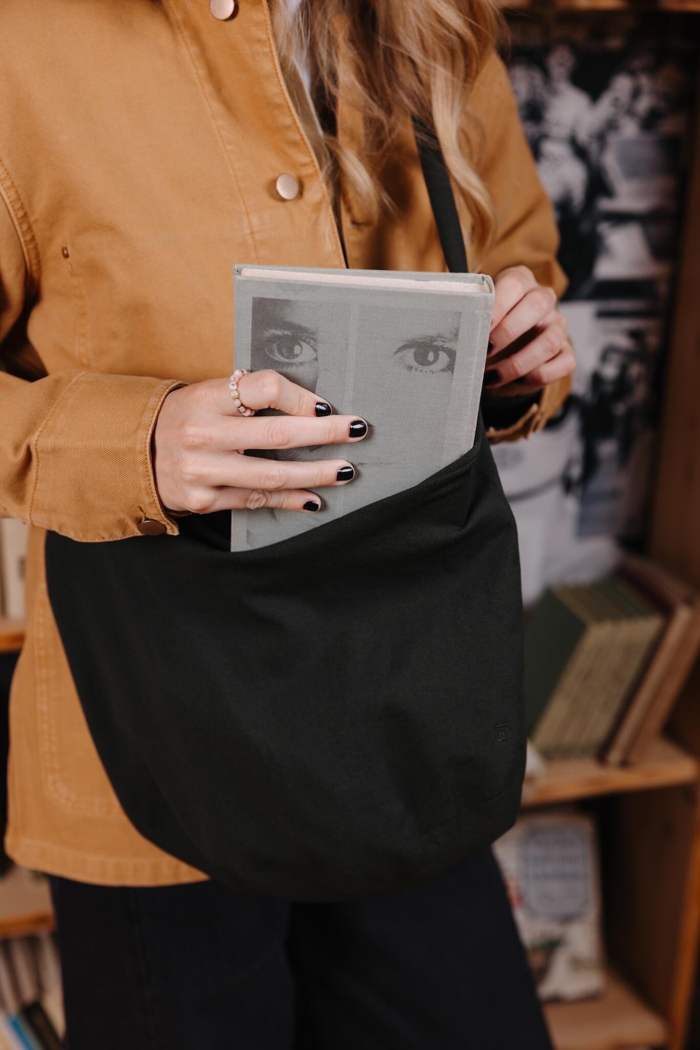 Sling bag