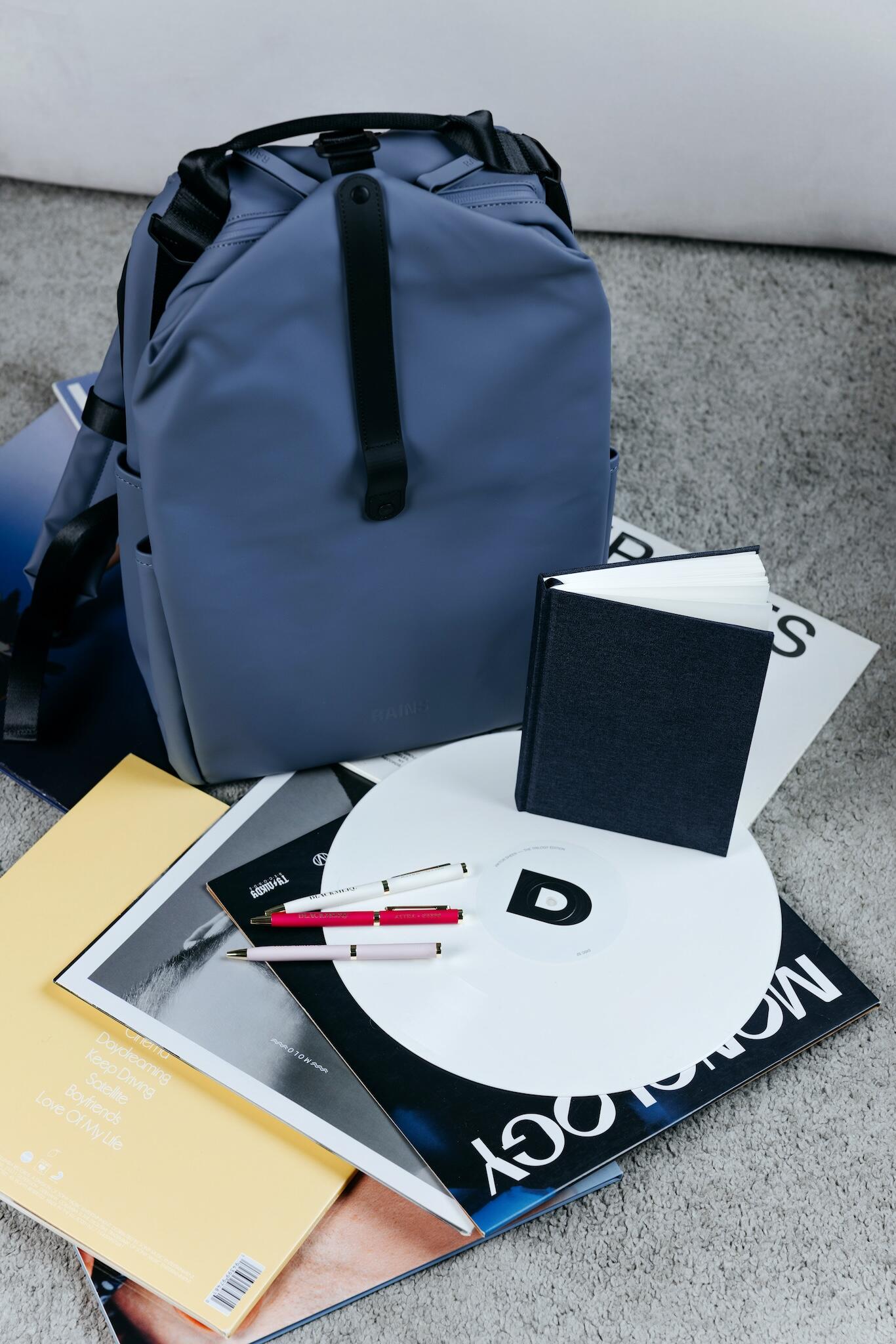 Clip Front Backpack & Notebooks & Ballpoint Pen