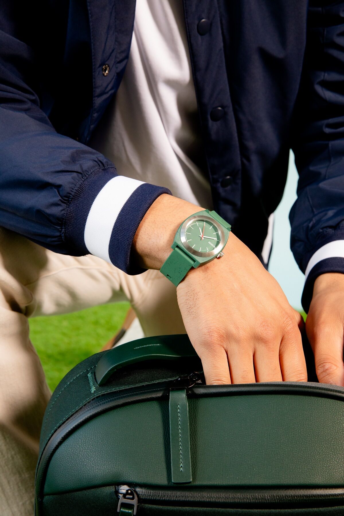 Trubadour Apex Backpack & Nixon Time Teller watch